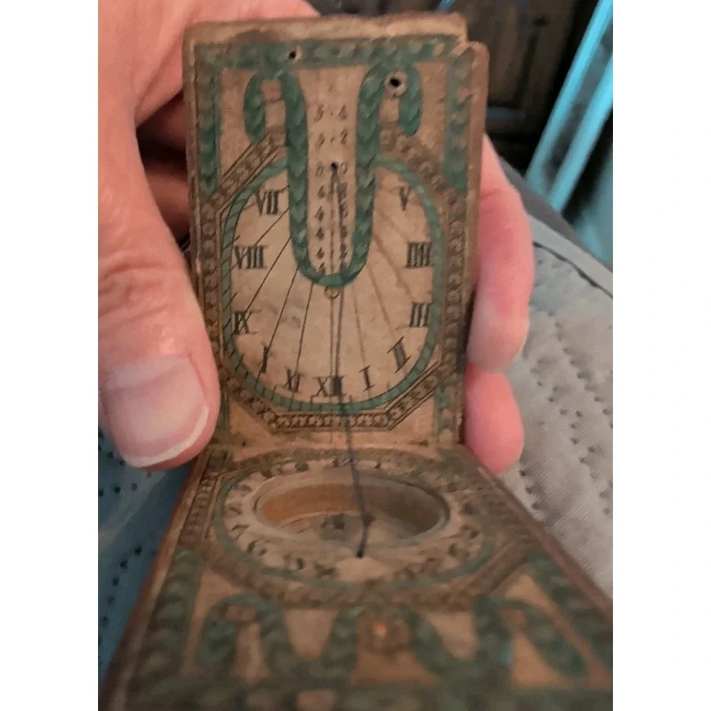 Antique  Wооden Folding  Pocket Compass Sundial Painted.Circa 1800.With Name.